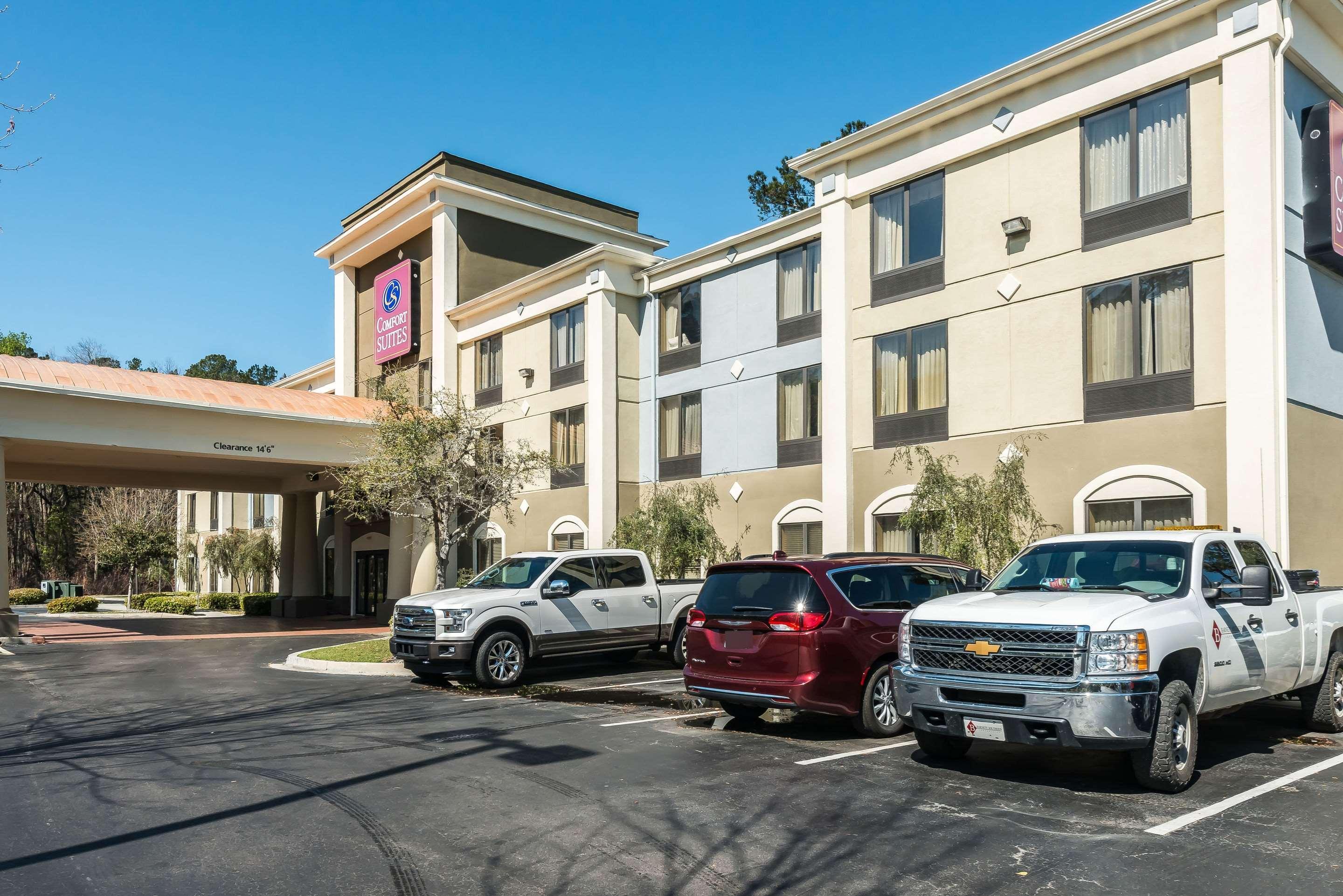 Comfort Suites Near Mcas Beaufort Exterior foto